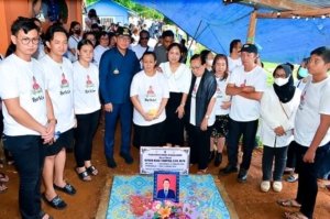 Bupati dan Wabup Morut Hadiri Pemakaman Pencipta Lagu Mori Kurambeo