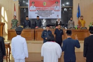 Lima pejabat eselon dua tempati posisi baru, Bupati Morut ingatkan hal paling penting loyalitas