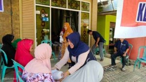 Jelang Bulan Suci Ramadhan, Wahyu Hidayat Sudirman Bagikan 800 Paket Sembako.