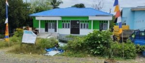 Proyek Pustu di Tanasumpu, belum digunakan untuk pelayanan, sementara jadi tempat parkir truk.
