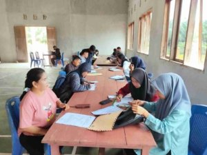 Warga desa Keuno ikuti Job Fair PT. GNI