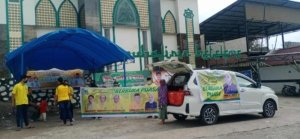 Partai Golkar Morowali Utara Bagikan 10 ribu Takjil di 10 kecamatan.