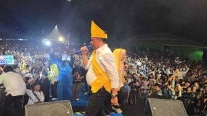 Dihadapan Ribuan Masyarakat Tolitoli, Pasangan BERANI Pastikan Mendaftar di KPU