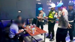 Tim Gabungan Razia Empat Tempat Karaoke di Morowali Utara