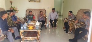 Halal Bihalal Wakil Ketua II DPRD Morut, H. Ambo Mai, Jadi Momen Pererat Silaturahmi Pasca-Lebaran
