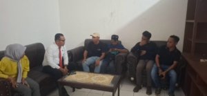 Lima Warga Tompira Datangi Tipikor Polres Morut, Minta Penyidik Usut Tuntas Penggunaan Dana CSR dan Dana Desa