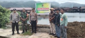 Pemerintah Kecamatan Petasia Pasang Plang Pengamanan Aset Pemda di Tanggul Kolonodale