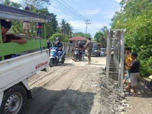 BREAKING NEWS: Ruas Jalan Trans Sulawesi di Desa Maleali Sudah Bisa Dilalui