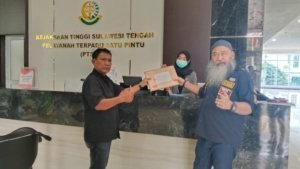 Dua Organisasi Anti Korupsi Laporkan Mantan Ketua DPRD Morut ke Kejati Sulteng Hari Ini