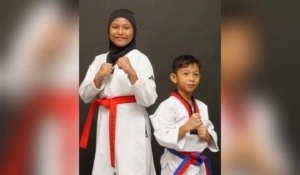 Dua Kakak Adik, Anak Pimpinan Umum Media Berantas.id, Sabet Emas dan Pemain Terbaik Taekwondo Open Turnamen Bupati Poso Cup IV 2025