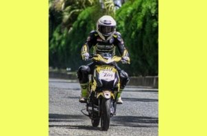 Pembalap Farhan yang di Sponsori Fauzan Mamala Naik Podium di Kejuaraan Bupati Cup Road Race Touna 2025