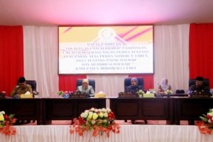 Ketua DPRD Morut Pimpin Sidang Paripurna Pembahasan Perubahan Perda No. 9 Tahun 2023