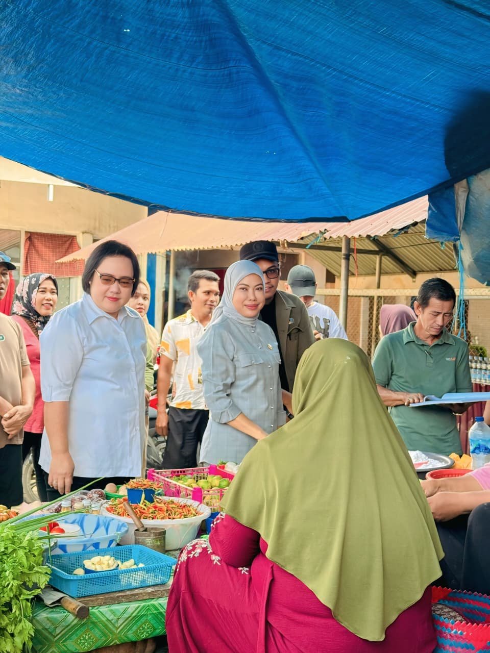 Warda Dg Mamala, dan Cerita Para Pedagang Pasar Kolonodale