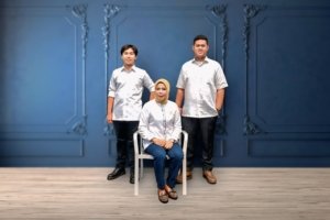 Mengenal Dua Permata Hati Ketua DPRD Morut, Sekolah Hukum dan Raih Beasiswa ke Belanda