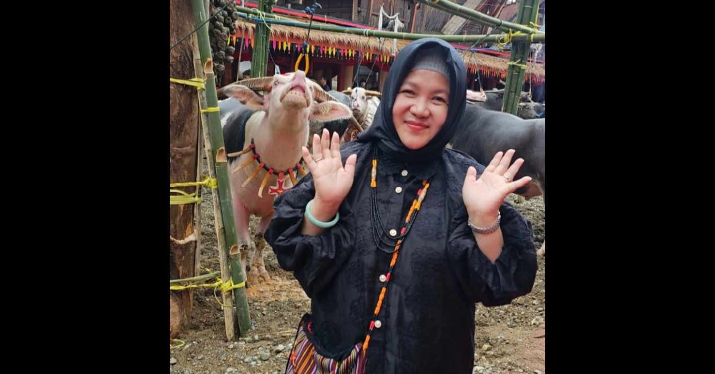 Haji Sulianti Murad Hadiri Rambu Solo di Toraja, 70 Ekor Kerbau Dipotong Termasuk Tedong Bonga yang Bernilai Ratusan Juta