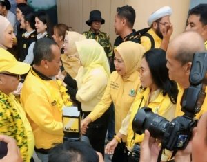 Ketua Umum Partai Golkar Bahlil Lahadalia Tiba di Palu Jelang Musda Golkar Sulteng