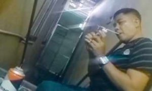 Jam Tangan Pria yang Viral Nyabu, Mirip Oknum ASN Morut?