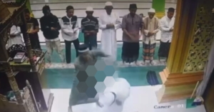 Ustad Jumali Jadi Korban Penikaman, Usai Tegur Jamaah Pakai Sendal Masuk Masjid Baiturrahman Tompira