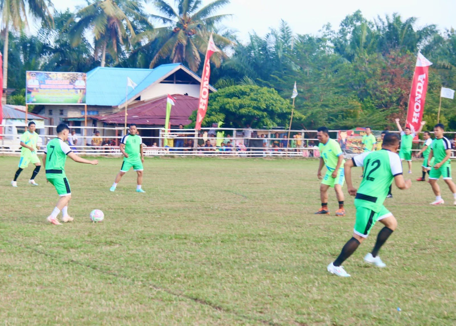 11 Tim Ikuti Turnamen Sepak Bola Bupati Cup Peringatan HUT ke-12 Morut