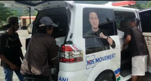 Ambulance Doktor Mardiman Sane Ikut Bantu Pemulangan Jenazah Warga Pedalaman Salubiro
