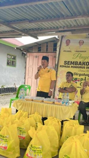 Perayaan HUT ke-61, Partai Golkar di Morut Bagikan Sembako di Kecamatan Mamosalato
