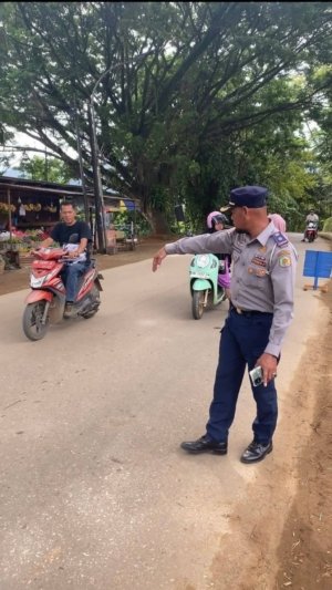 Ketika Pengendara Motor Dinas Justru Jadi Pelanggar Aturan Lalu Lintas