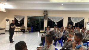 Doktor Mardiman Sane Beri Materi KUHP Baru Pada 72 Siswa Calon Polisi di SPN Labuan