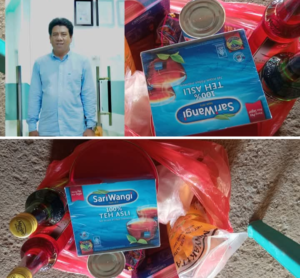 Ahmad Dg Mamala Bagikan Ratusan Paket Minuman Natal