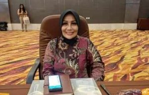 Cekatan di Birokrasi, Matang di Akademik, Bunda Mima Jabat Kepala BKD Sulteng