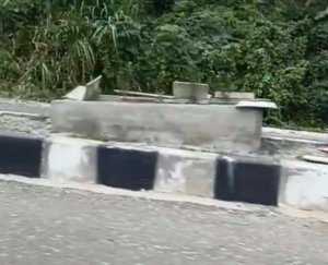 Penataan ibu kota. Proyek Pembangunan Pot Bunga 700 Juta di Jalur Dua Kolonodale Jauh dari Estetika
