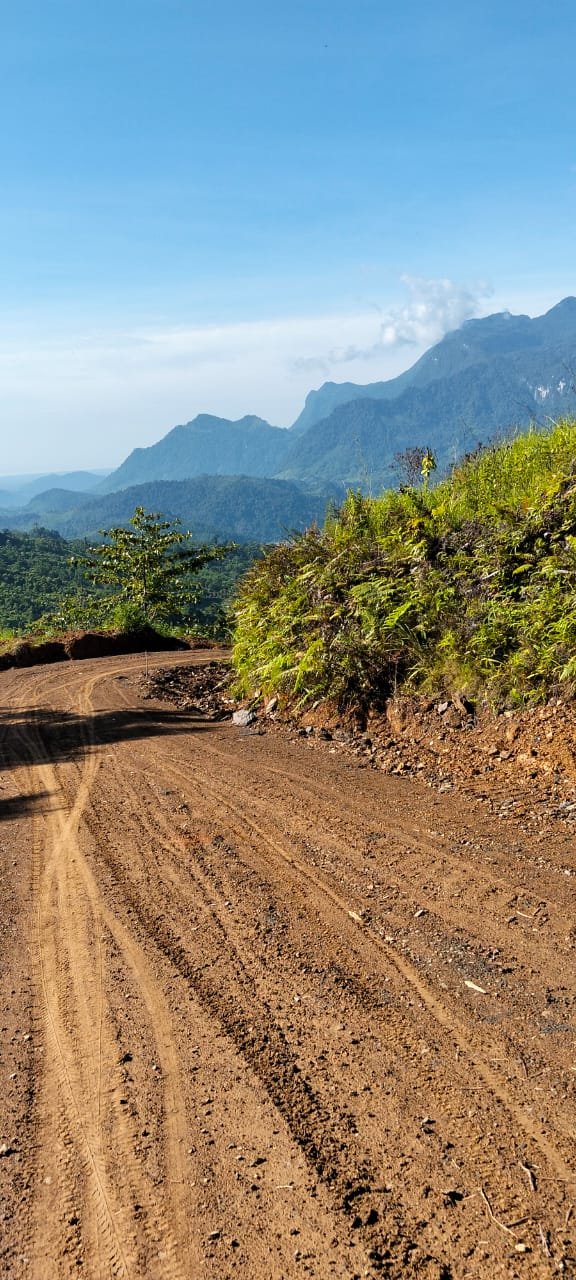 Proyek Hampir 1 Miliar Jalan Lemowalia-Salubiro, Belum Lama Selesai, Sudah Mulai Rusak Lagi