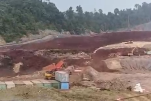 Petaka Sehari Jelang Ramadhan. Longsor Terjadi di IMIP 9, Sejumlah Alat Berat Tertimbun