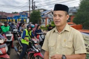 Jelang Idul Fitri, Gerindra Morut Bagikan THR untuk Pengurus Kecamatan