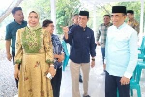 Senyum Hangat Warda Dg Mamala Saat Silaturahmi dengan Gubernur Anwar Hafid