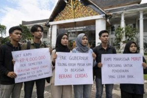 Mahasiswa Asal Morut: “Pak Gub Tolong Kasih Kesempatan Kami Masuk Beasiswa Berani Cerdas”