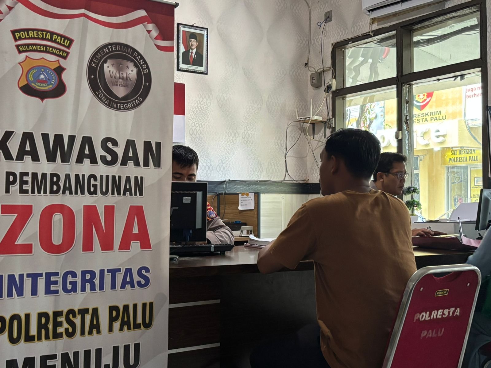 Jurnalis Rian Afdhal Hidayat Laporkan Dugaan Penghinaan oleh drg Herry ke Polresta Palu