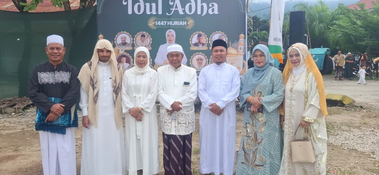 Ribuan Jamaah Padati Sholat Idul Adha di Pelataran Pelabuhan Kolonodale, Ketua PHBI Morut Sampaikan Terima Kasih