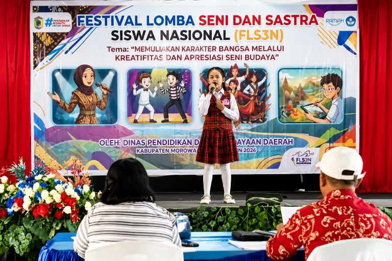 Suara Emas Tania Padati Menggema, Juara Lomba Solo FLS3N Morowali Utara