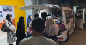 Ambulans Relawan Dr. Mardiman Sane Antar Pasien Rujukan RSUD Morowali ke RS Anutapura Palu dengan Selamat