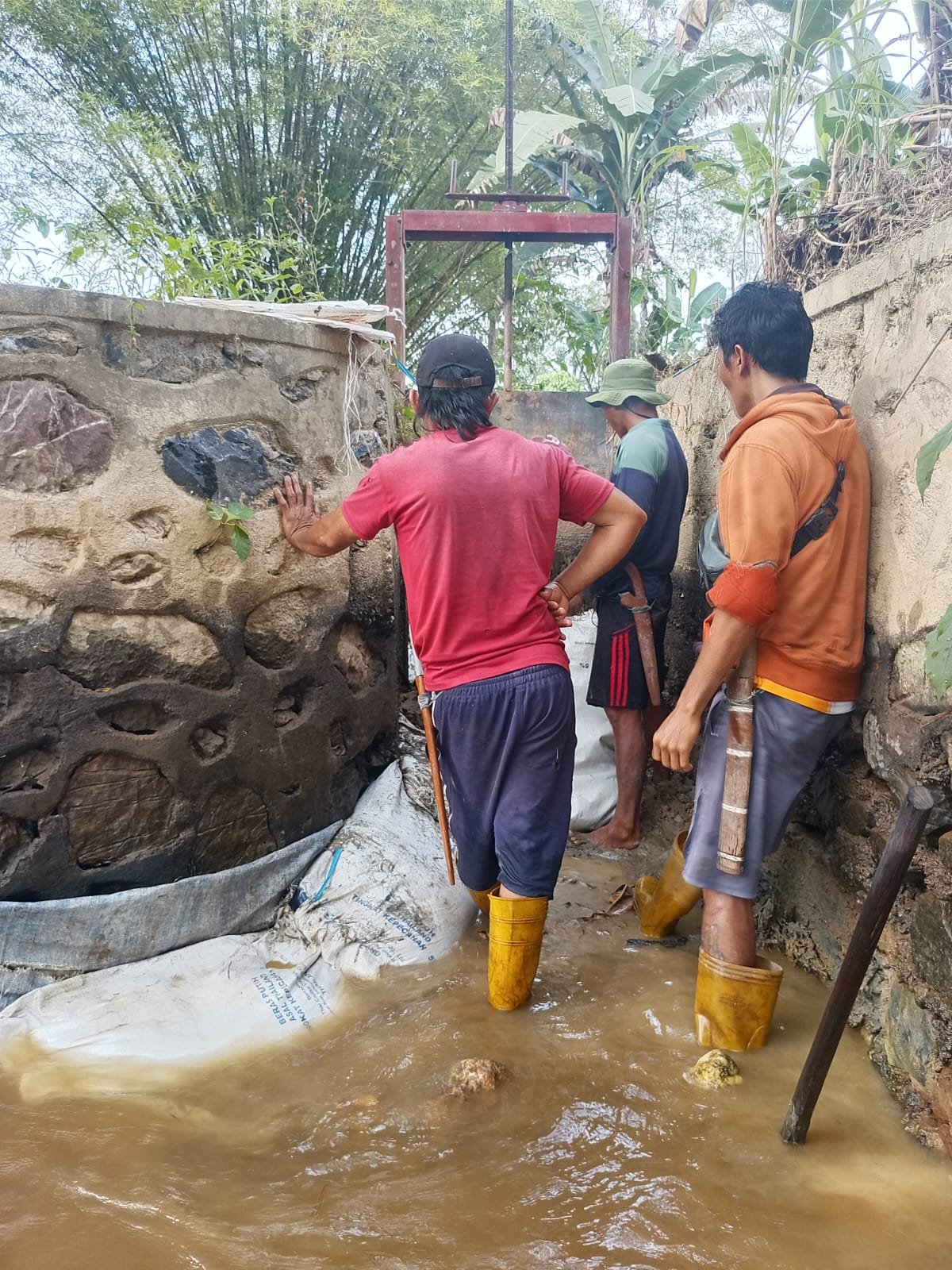 Bendungan Bocor, Kelompok Tani Matanje Mayumba, Berharap Bisa Bertemu Ketua DPRD Morut