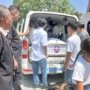 Ambulans Relawan Dr. Mardiman Sane, Antar ke Pemakaman Seorang Pemuda Tentena, yang Tenggelam di Danau Poso