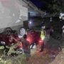 Mati Mesin Saat Tanjakan di Simpang Korololama, Toyota Veloz Berpenumpang 6 Perempuan Terbalik