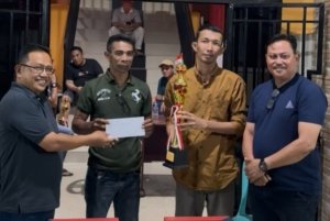 Ketua DPRD Morut Sumbang Rp10 Juta untuk Turnamen Domino Bahontula