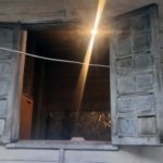 Membuka Kepingan Sejarah yang Hilang : Napak Tilas Rumah Kolonial di Watutau