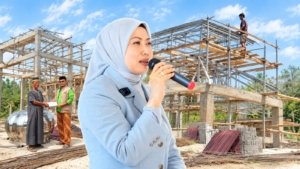 PHBI Morut Salurkan Bantuan Musholla di Gontara, Pengurus: Banyak-banyak Terima Kasih Hj. Warda Dg Mamala