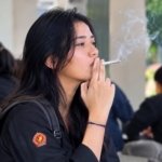 Rekaman Menguak Suasana  Interogasi: Sambil Bicara Etika, Mahasiswa Senior perempuan minta  rokok ke mahasiswa lain